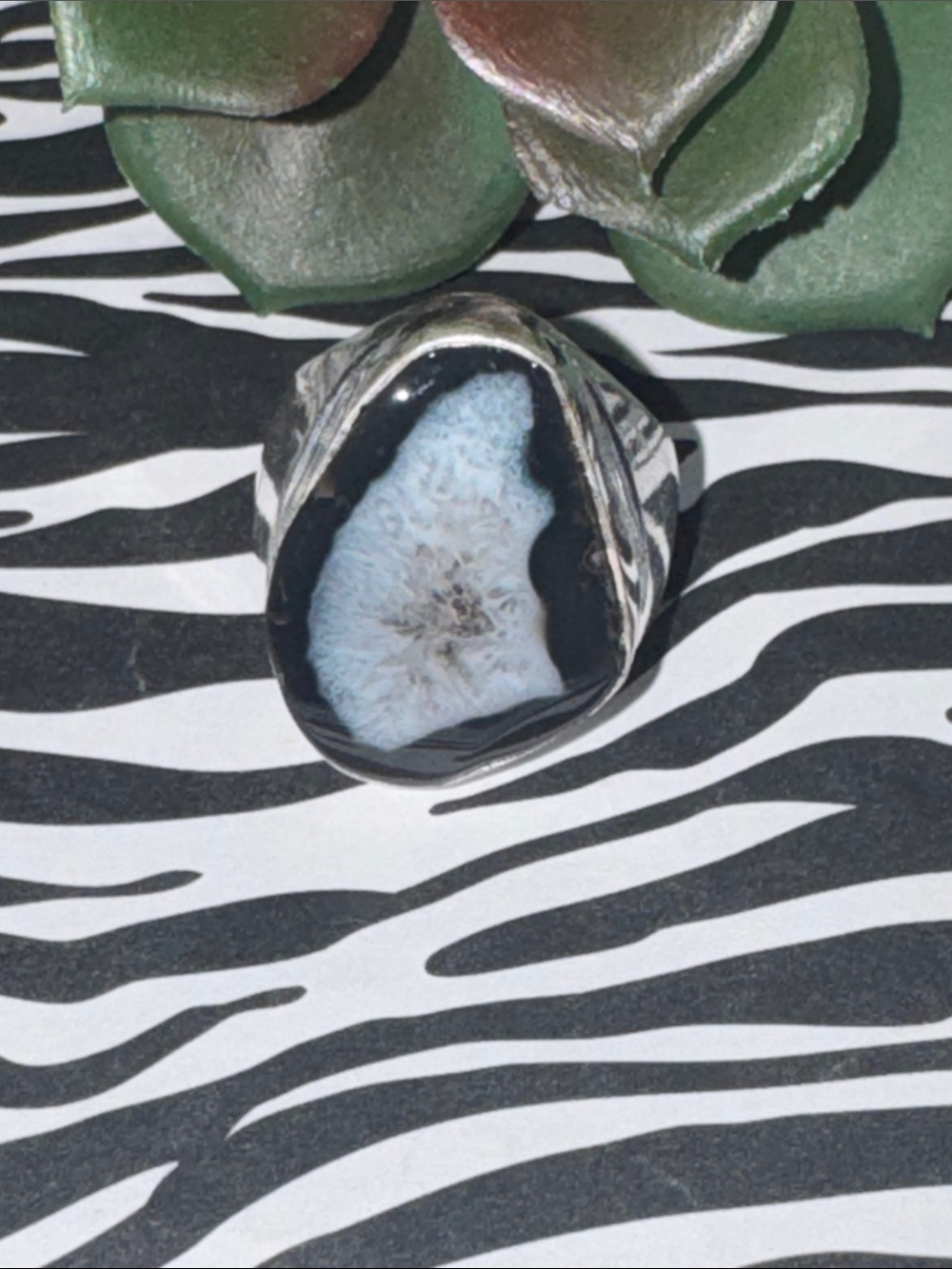 Silver Agate Slice Ring